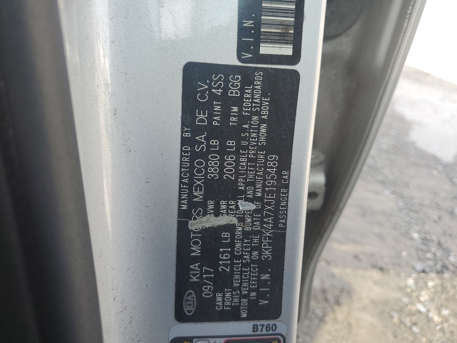 3KPFK4A7XJE195489 2018 Kia Forte Lx