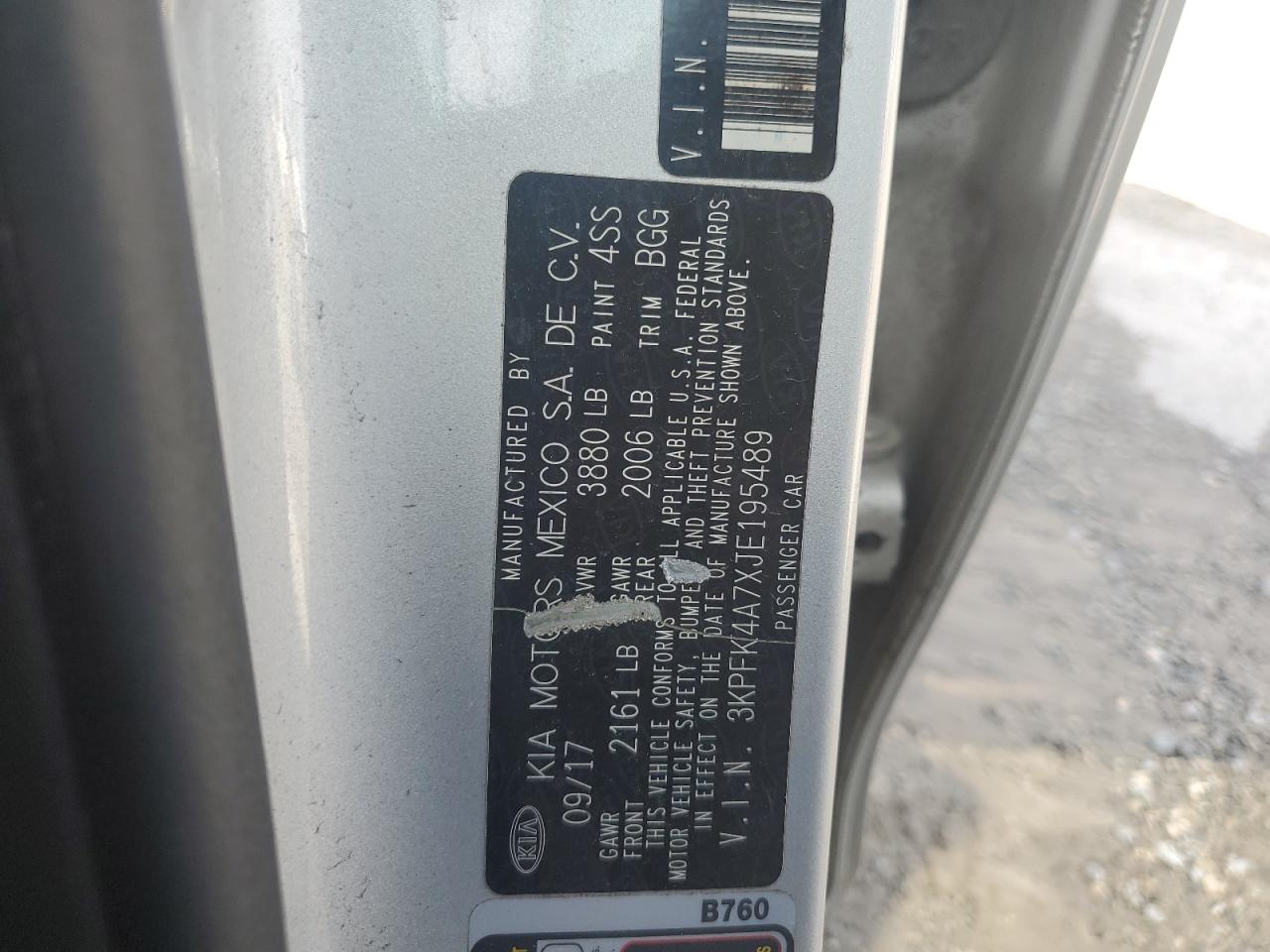 2018 Kia Forte Lx VIN: 3KPFK4A7XJE195489 Lot: 63870854