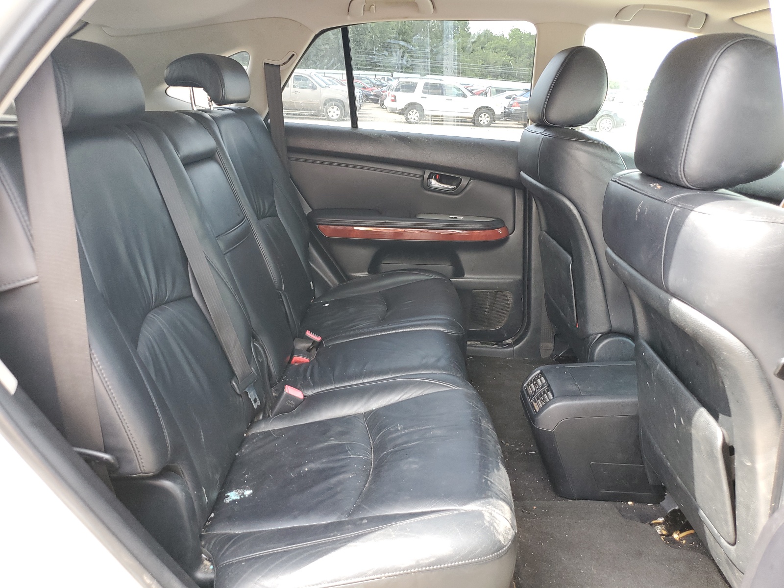 JTJGA31U840031546 2004 Lexus Rx 330