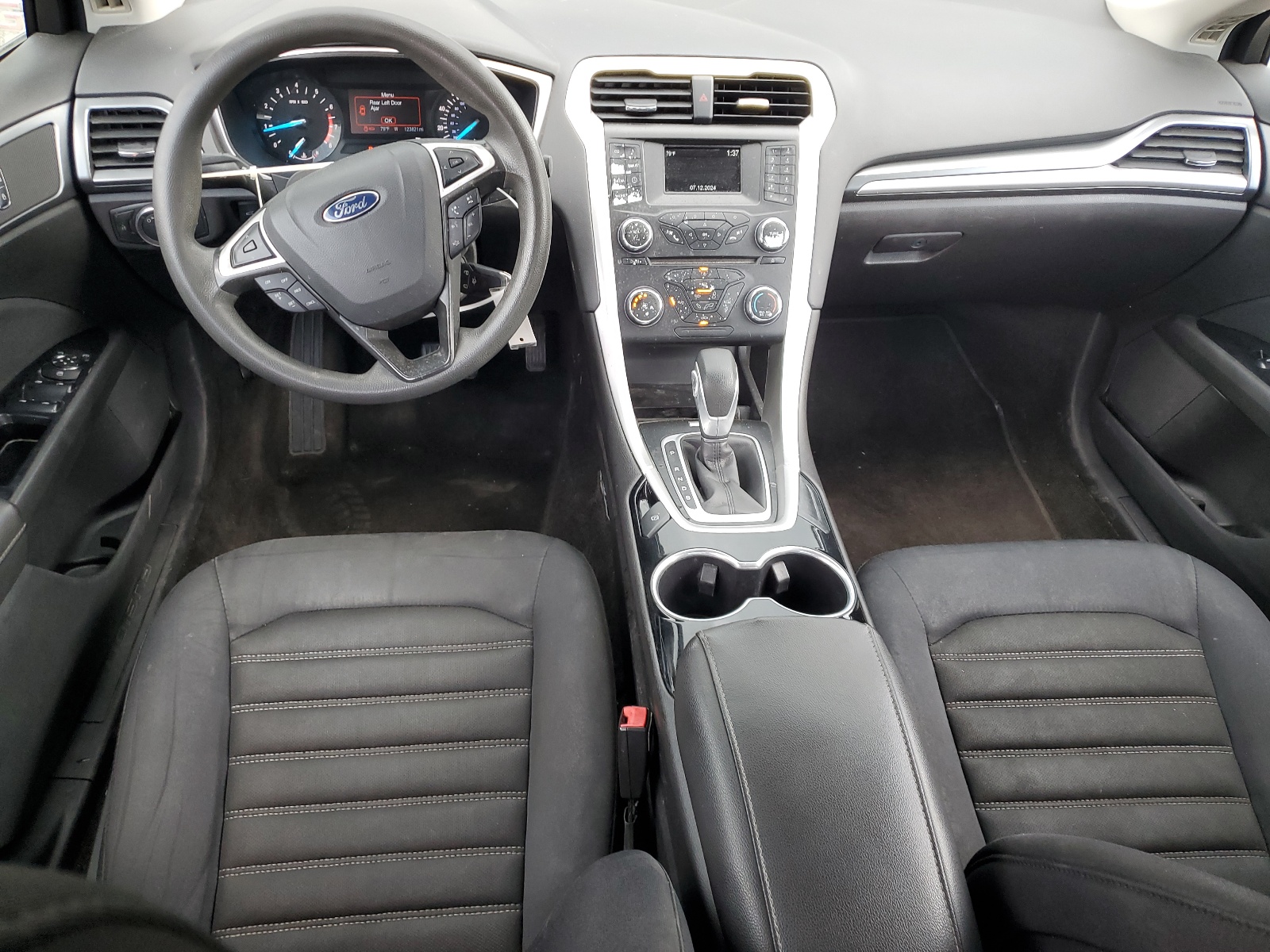 2015 Ford Fusion Se vin: 3FA6P0H7XFR208411