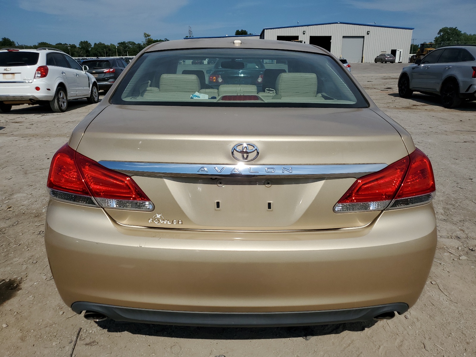 4T1BK3DB8BU433895 2011 Toyota Avalon Base