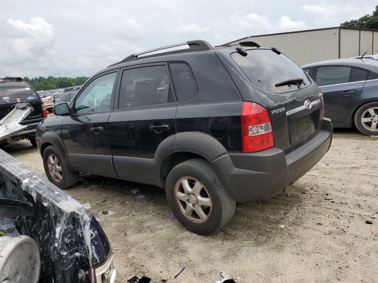 KM8JN12D75U043807 2005 Hyundai Tucson Gls