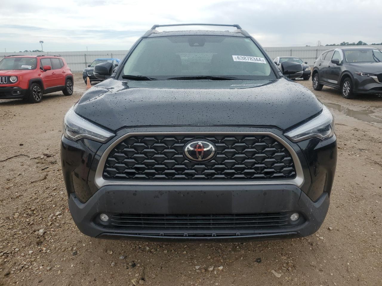 2022 Toyota Corolla Cross Xle VIN: 7MUDAAAG8NV013329 Lot: 63878344