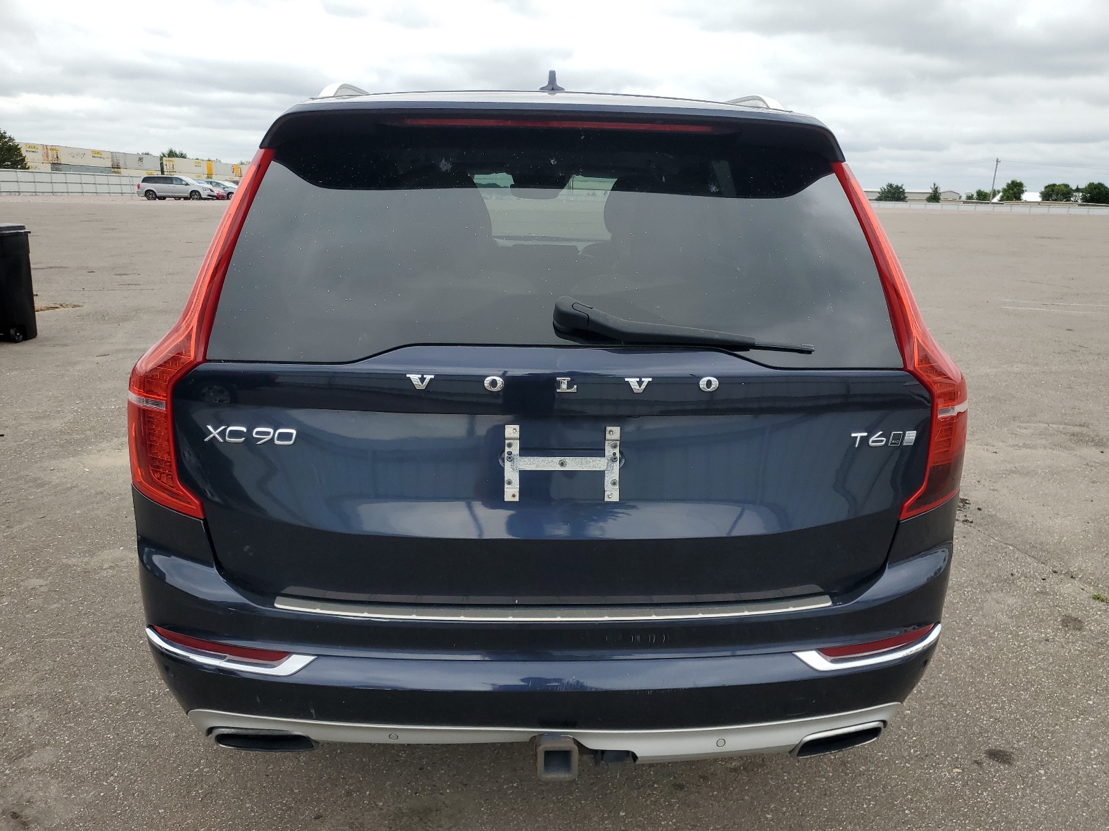 2016 Volvo Xc90 T6 vin: YV4A22PL4G1042487