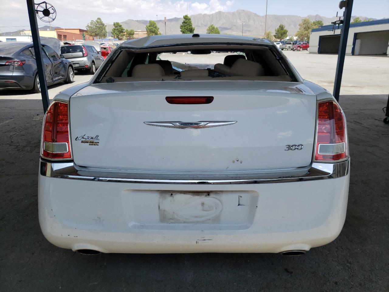 2014 Chrysler 300 VIN: 2C3CCAAG5EH135780 Lot: 65746284