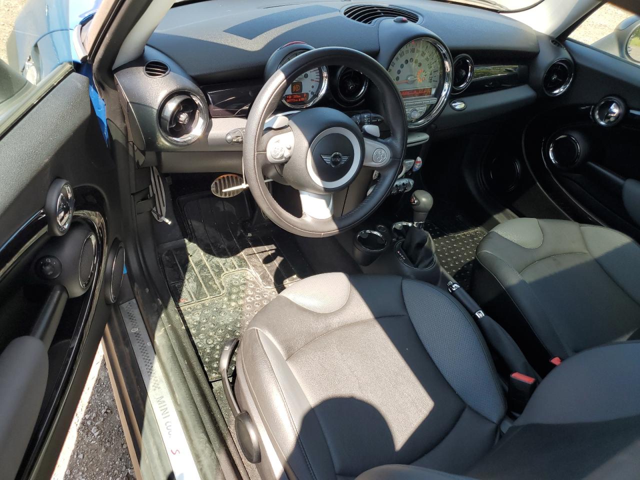 2009 Mini Cooper S VIN: WMWMF73569TW87557 Lot: 64504414