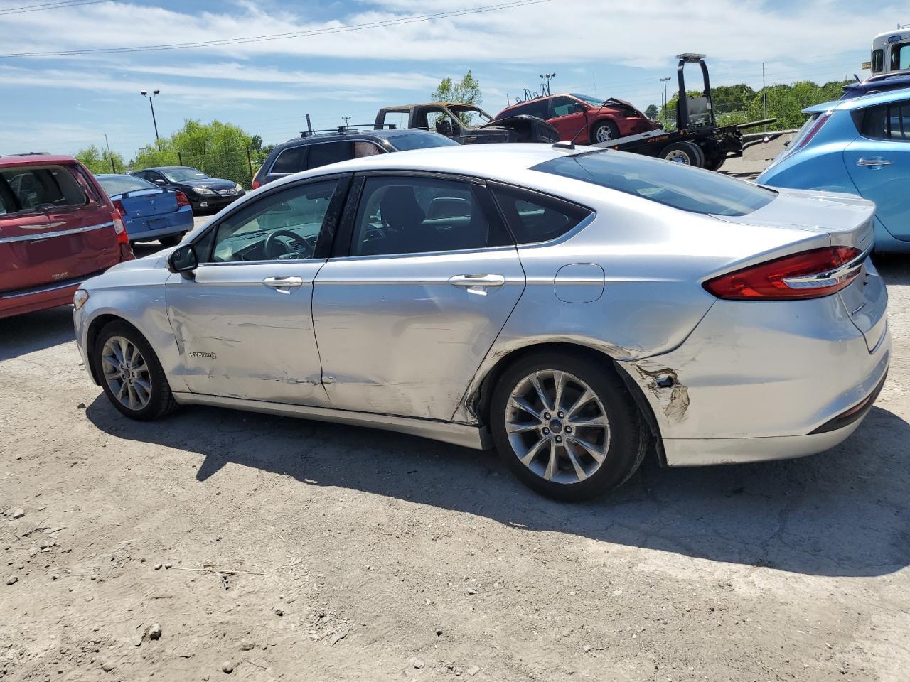 3FA6P0LU1HR385316 2017 FORD FUSION - Image 2