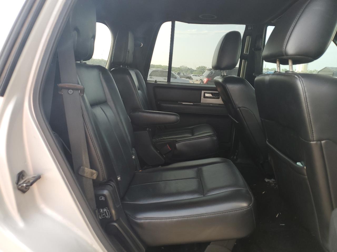 1FMJU1JT1HEA14099 2017 Ford Expedition Xlt