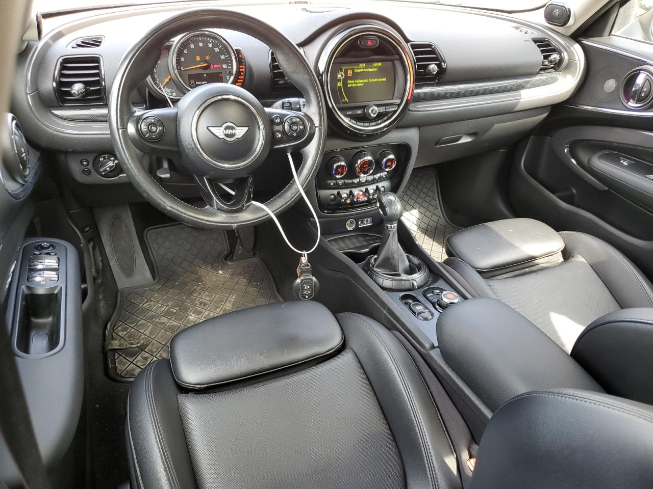 2017 Mini Cooper S Clubman All4 VIN: WMWLU5C52H2E82444 Lot: 63892484
