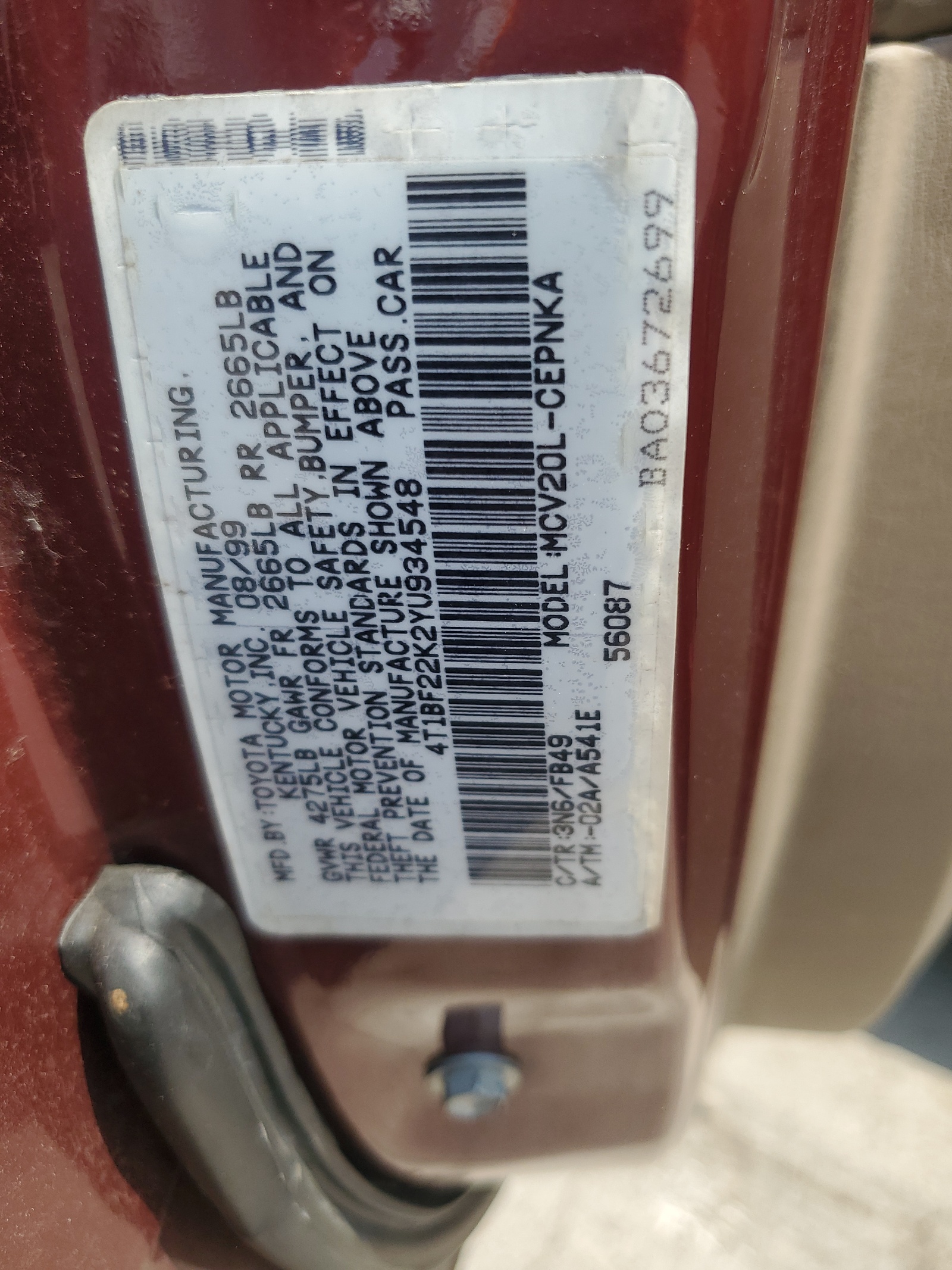 4T1BF22K2YU934548 2000 Toyota Camry Le