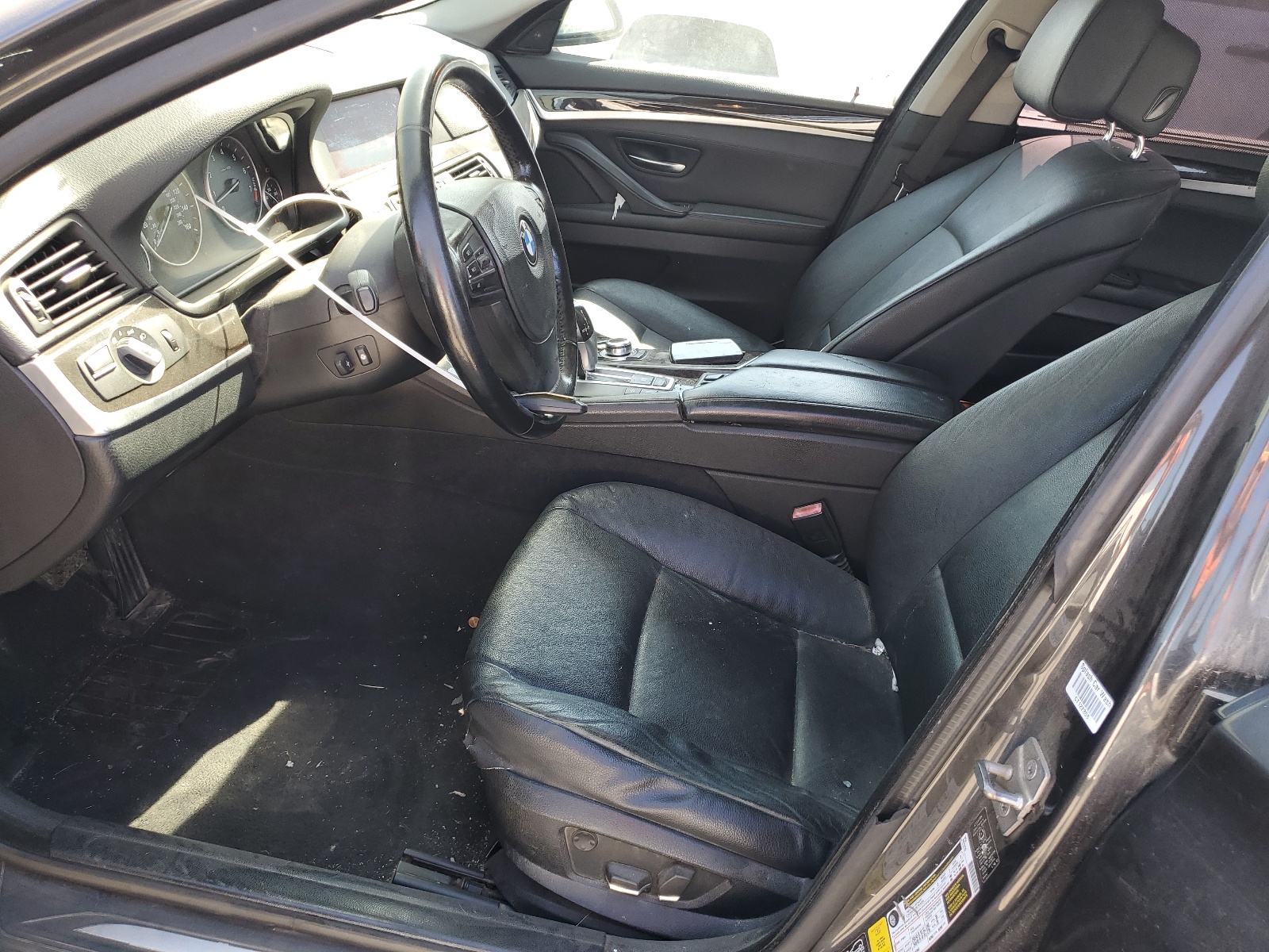 WBAFU7C5XBC869976 2011 BMW 535 Xi