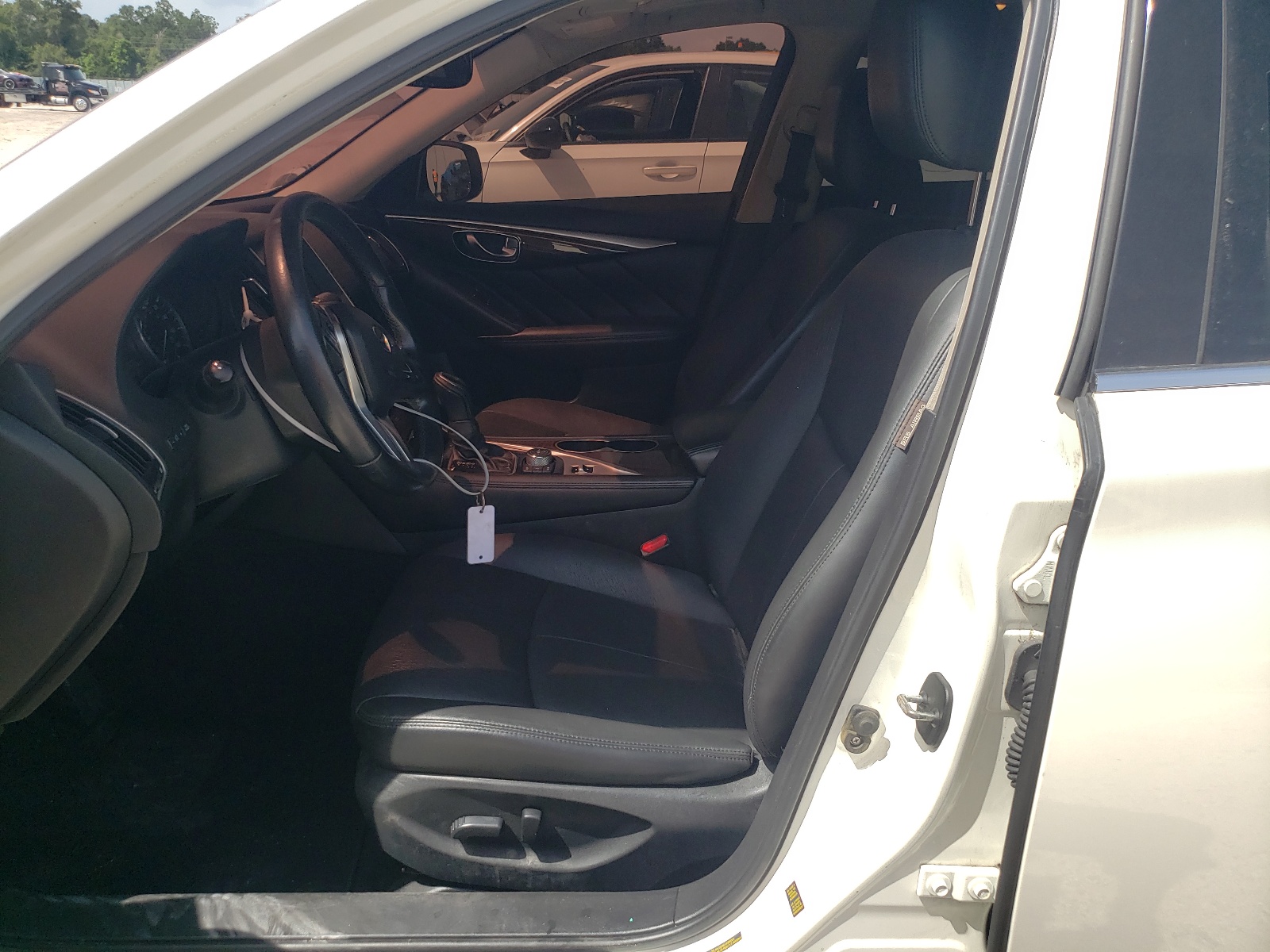 JN1EV7APXJM351703 2018 Infiniti Q50 Luxe