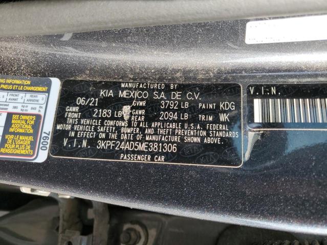 3KPF24AD5ME381306 Kia Forte FE 13