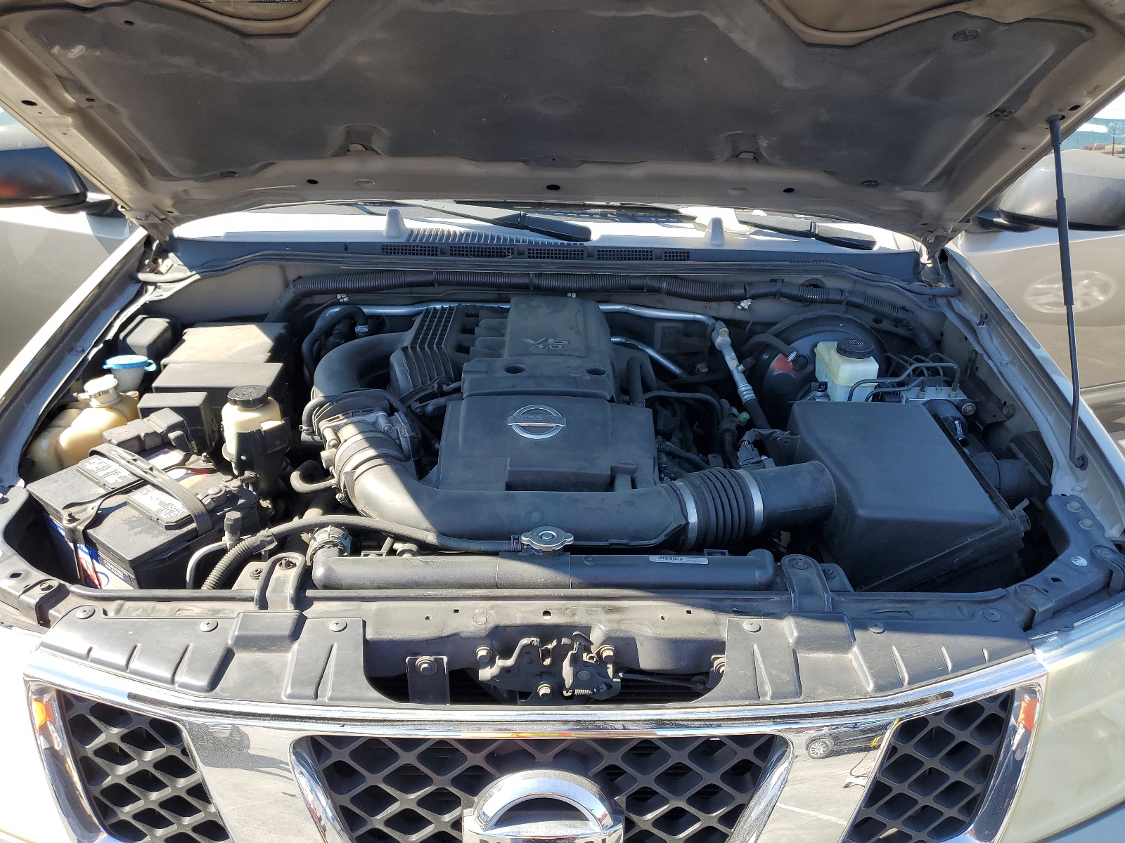 5N1AR18U86C623912 2006 Nissan Pathfinder Le