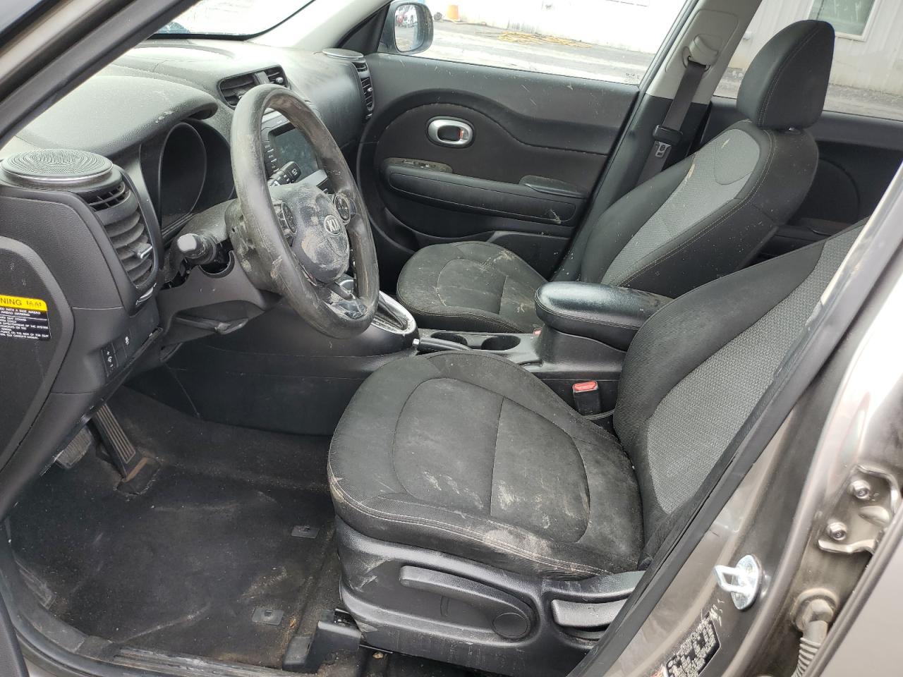 2018 Kia Soul + VIN: KNDJP3A51J7610672 Lot: 61056054