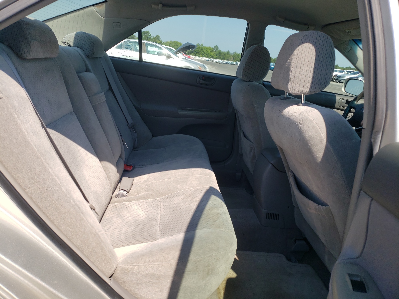 4T1BF30K24U082012 2004 Toyota Camry Le