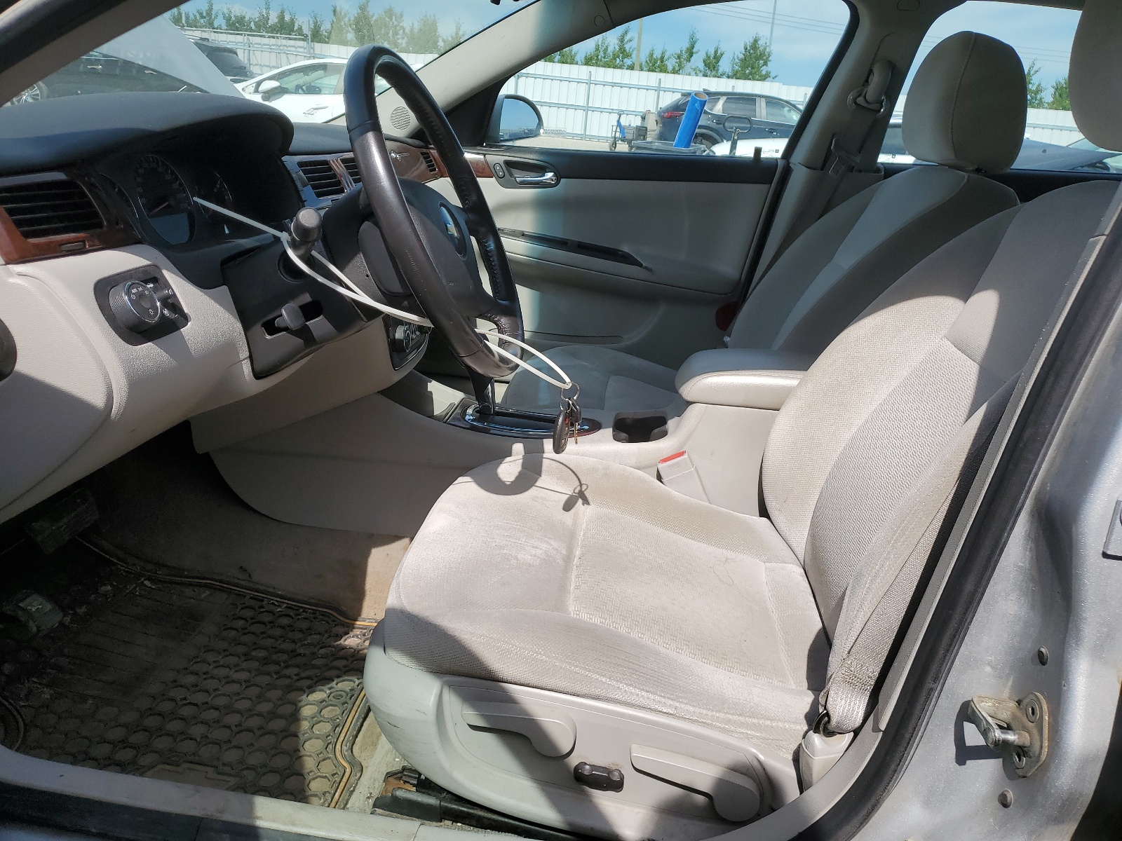 2G1WB5EK0A1267830 2010 Chevrolet Impala Lt