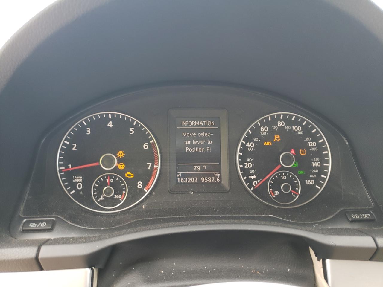 2014 Volkswagen Eos Komfort VIN: WVWBW8AH3EV000448 Lot: 63232144