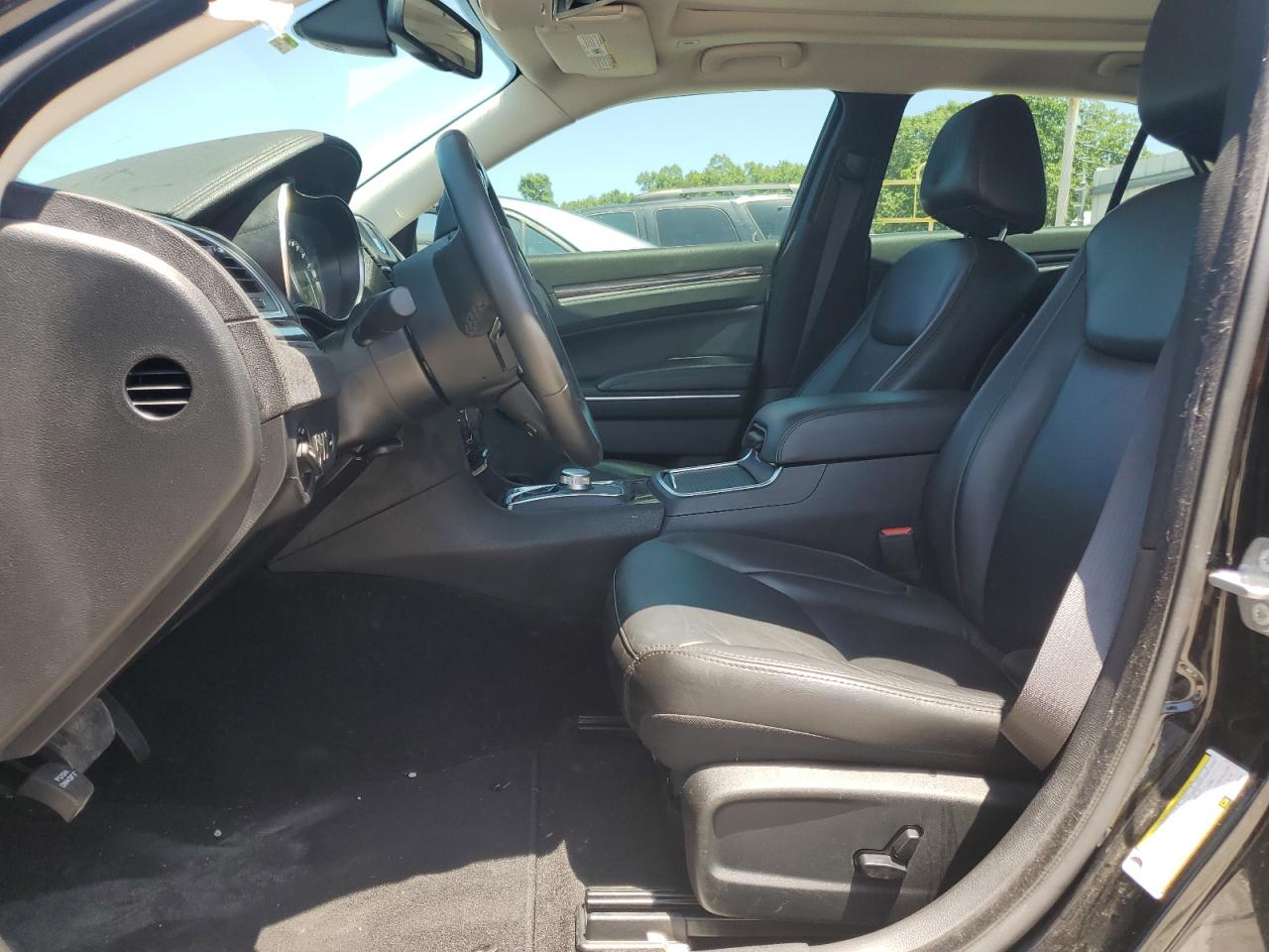 2020 Chrysler 300 Touring VIN: 2C3CCAAG6LH198027 Lot: 60934214