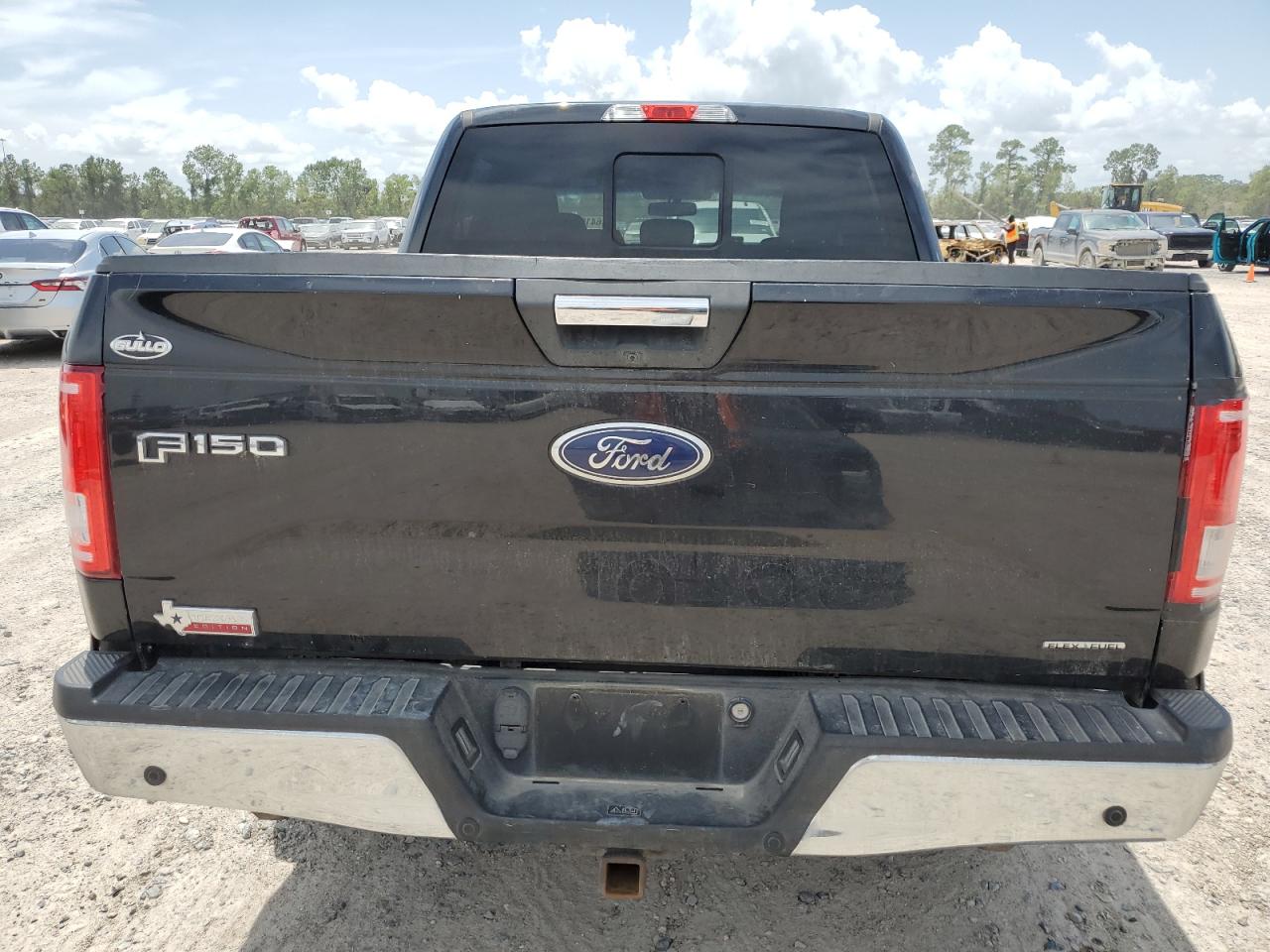 1FTEW1EF4FKD19129 2015 Ford F150 Supercrew