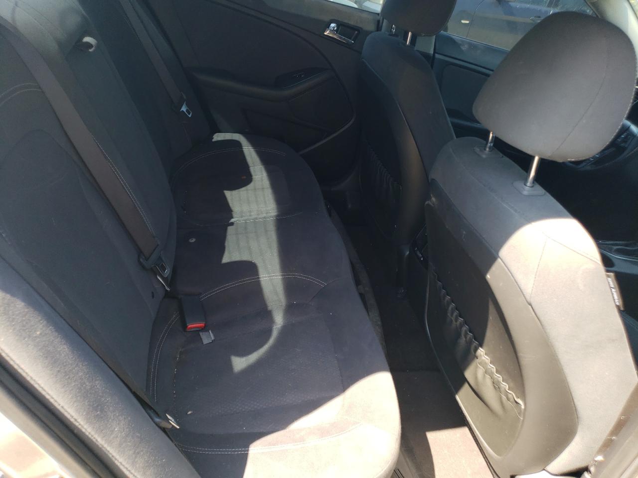 2011 Kia Optima Hybrid VIN: KNAGM4AD2B5004744 Lot: 62148614