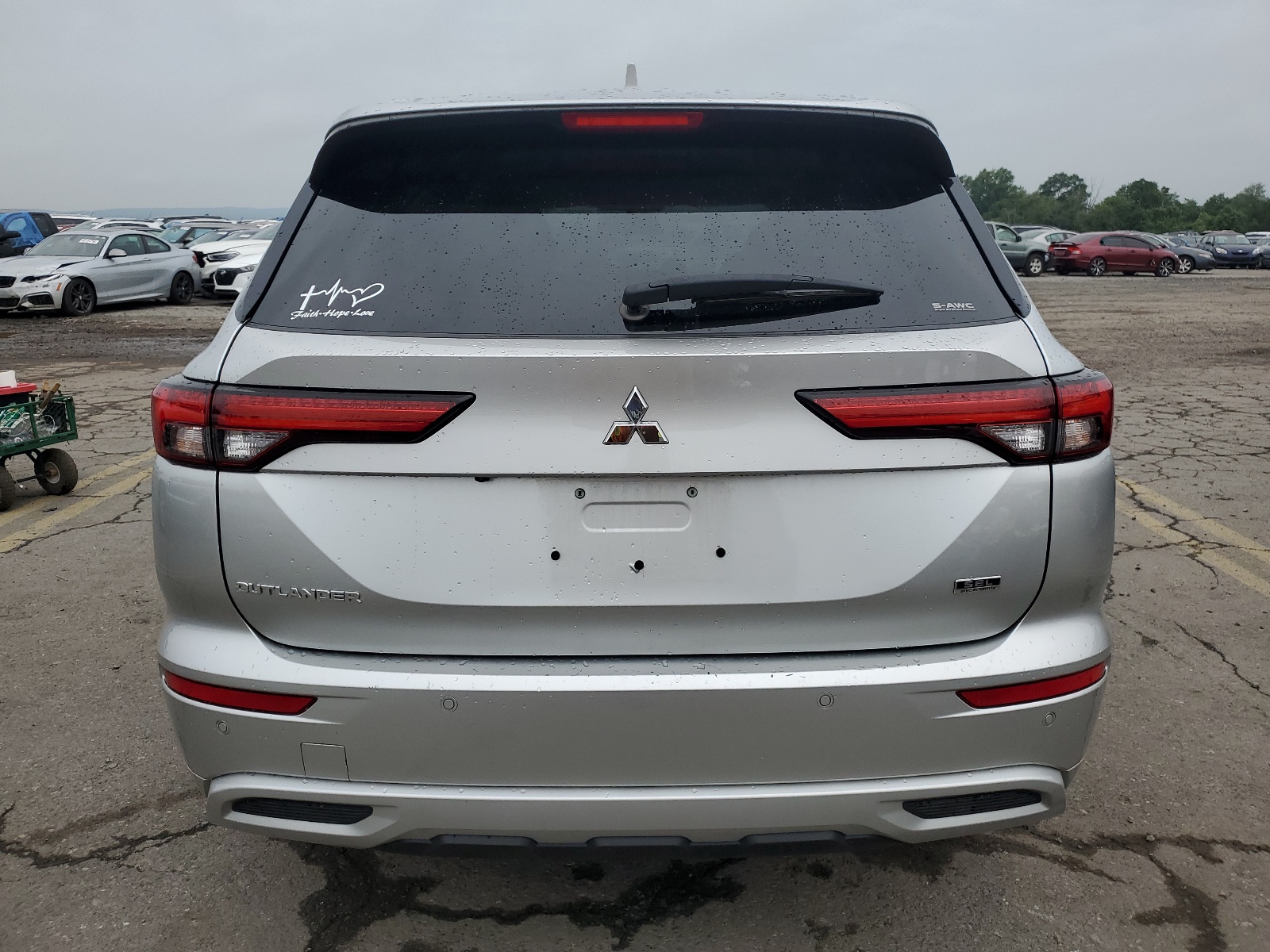 JA4J4VA84NZ073329 2022 Mitsubishi Outlander Sel