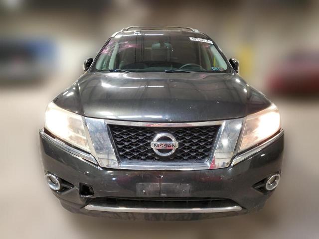  NISSAN PATHFINDER 2015 Чорний