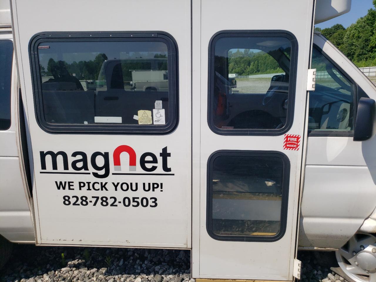 2011 Ford Econoline E350 Super Duty Van VIN: 1FTDS3ELXBDB31688 Lot: 60647544