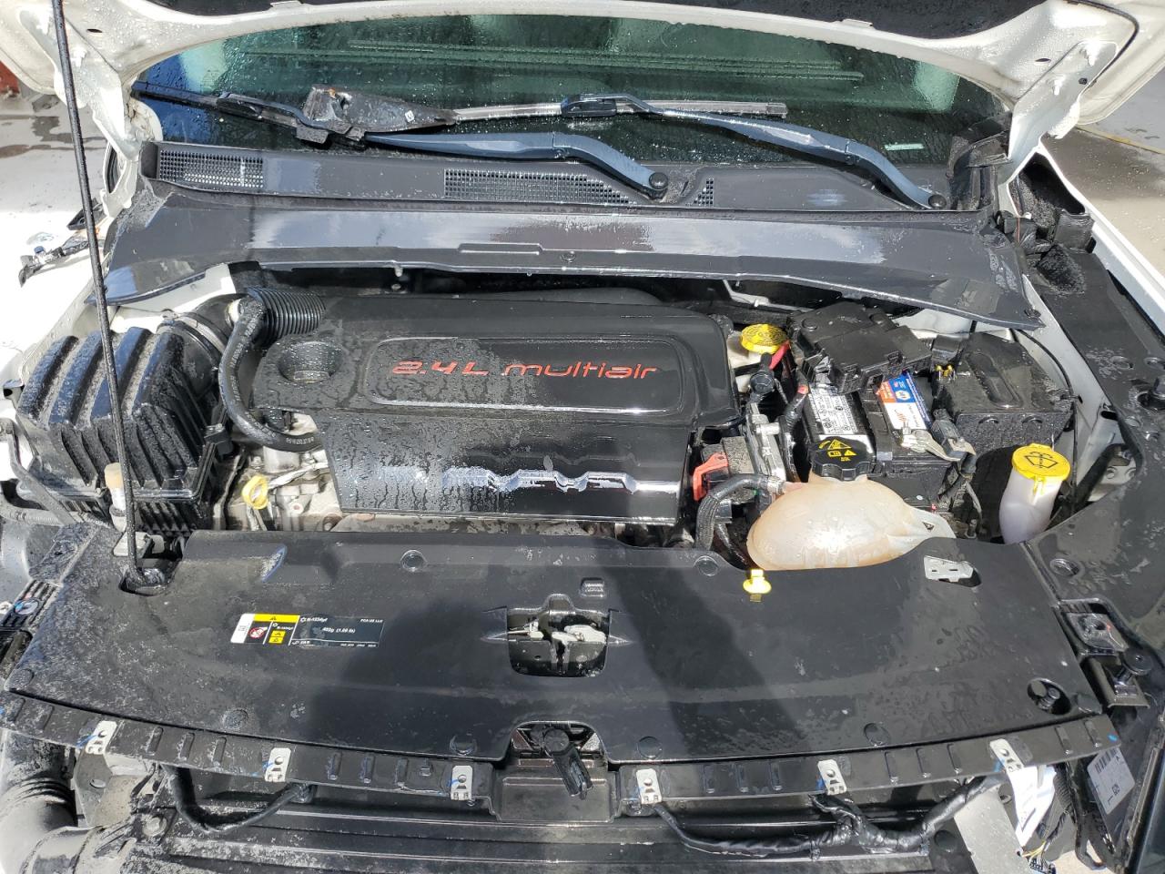 2018 Jeep Compass Latitude VIN: 3C4NJCBB0JT266626 Lot: 63382574