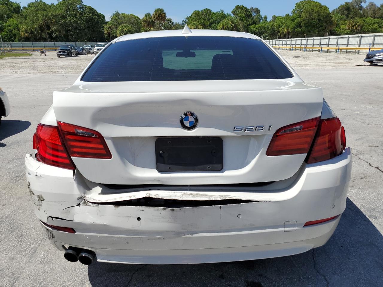 2013 BMW 528 I VIN: WBAXG5C57DD233674 Lot: 63453544