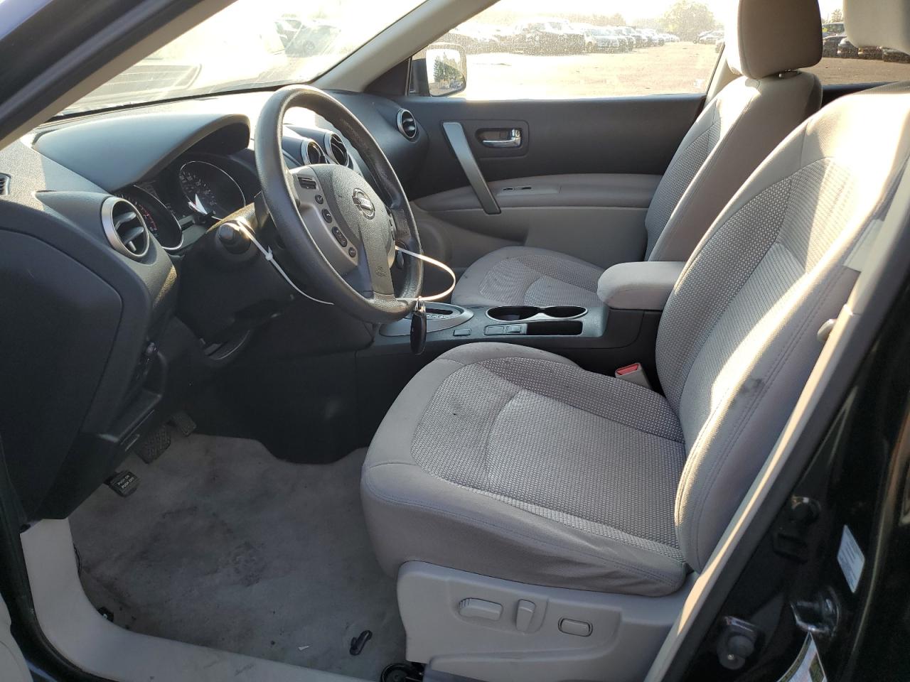 2012 Nissan Rogue - Image 7