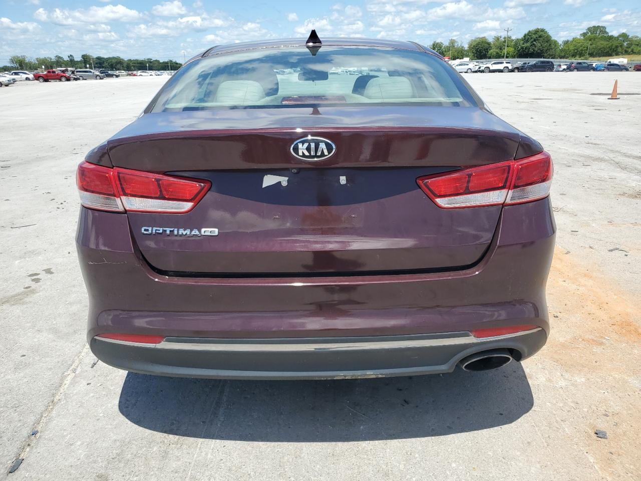 2018 Kia Optima Lx VIN: 5XXGT4L30JG215297 Lot: 62735104