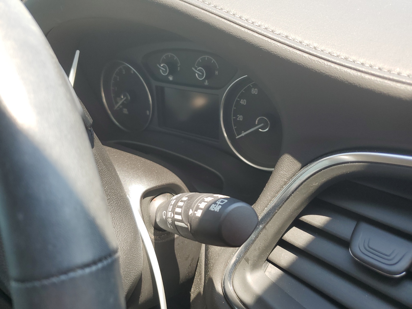 5GAEVBKW2JJ145509 2018 Buick Enclave Premium