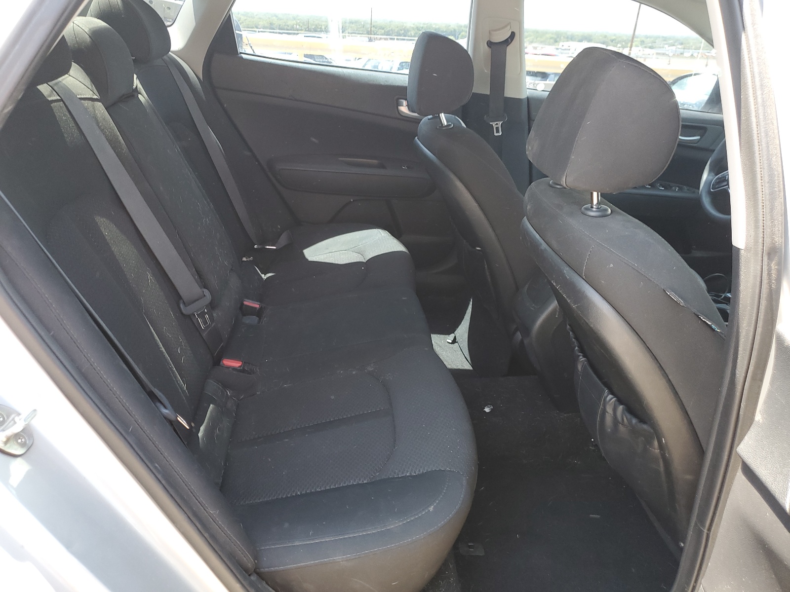 5XXGT4L38HG164948 2017 Kia Optima Lx