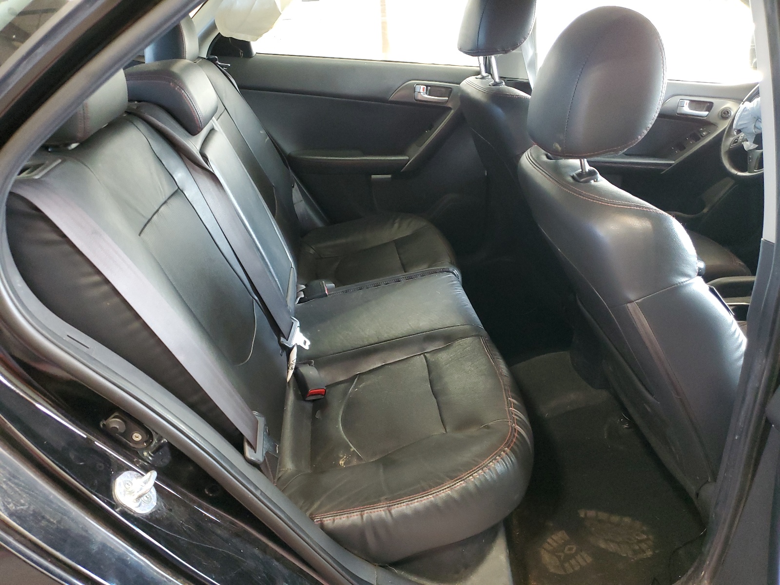 KNAFW5A34C5624953 2012 Kia Forte Sx