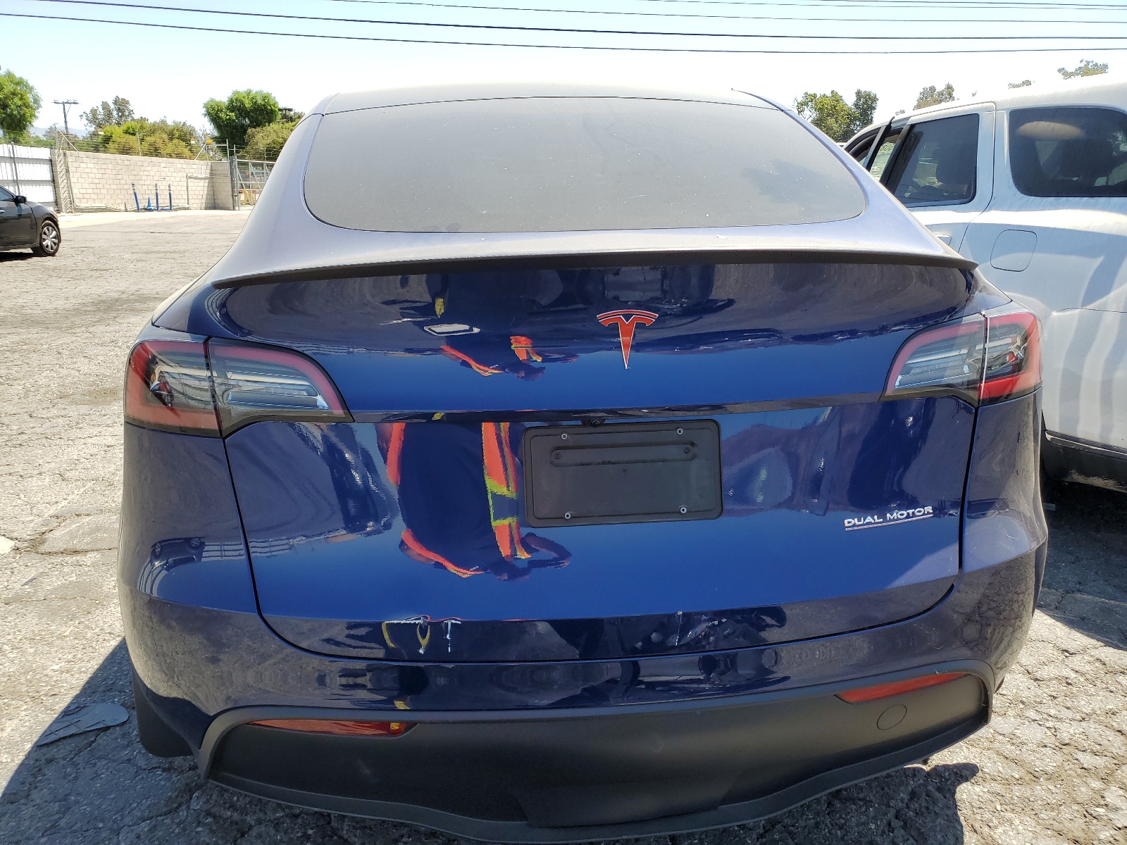 7SAYGDEF1PF816684 2023 Tesla Model Y