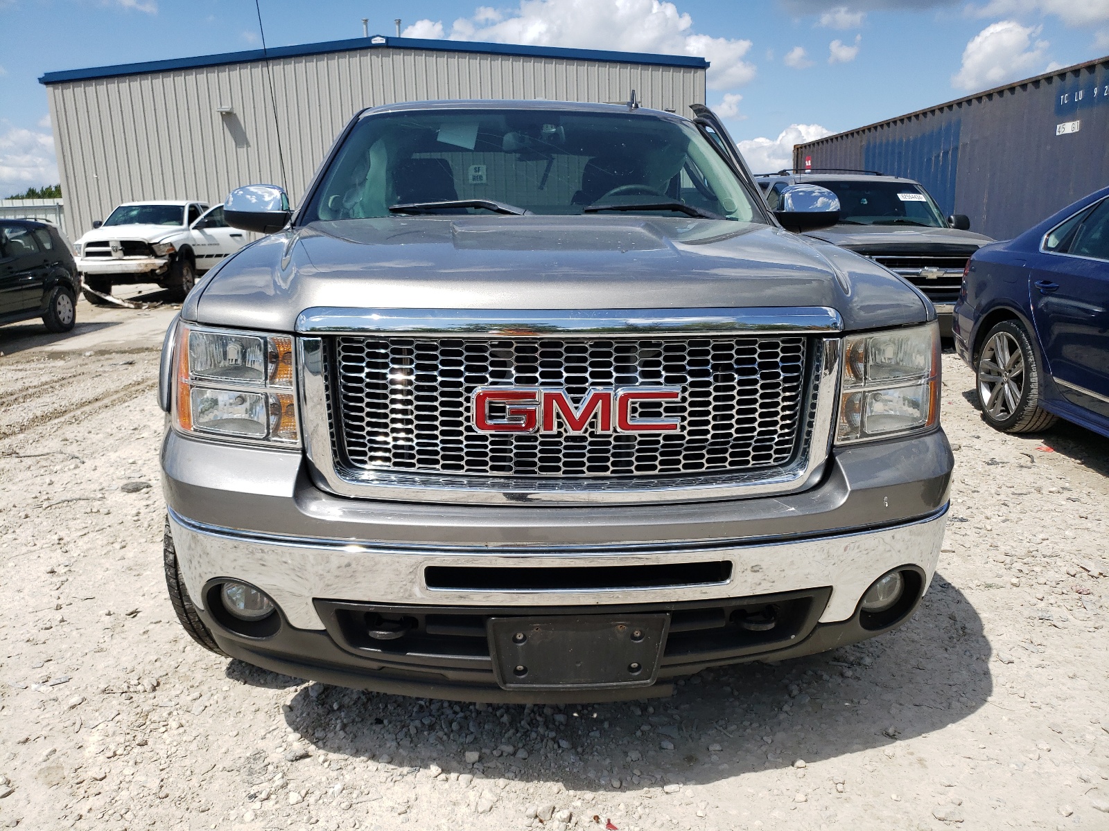 2013 GMC Sierra K1500 Sle vin: 1GTR2VE75DZ262716