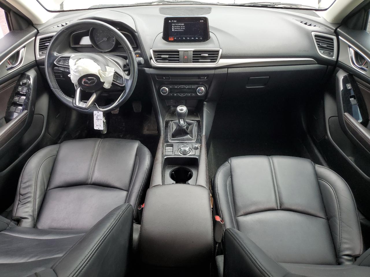 2018 Mazda 3 Touring VIN: 3MZBN1L32JM175044 Lot: 64966634