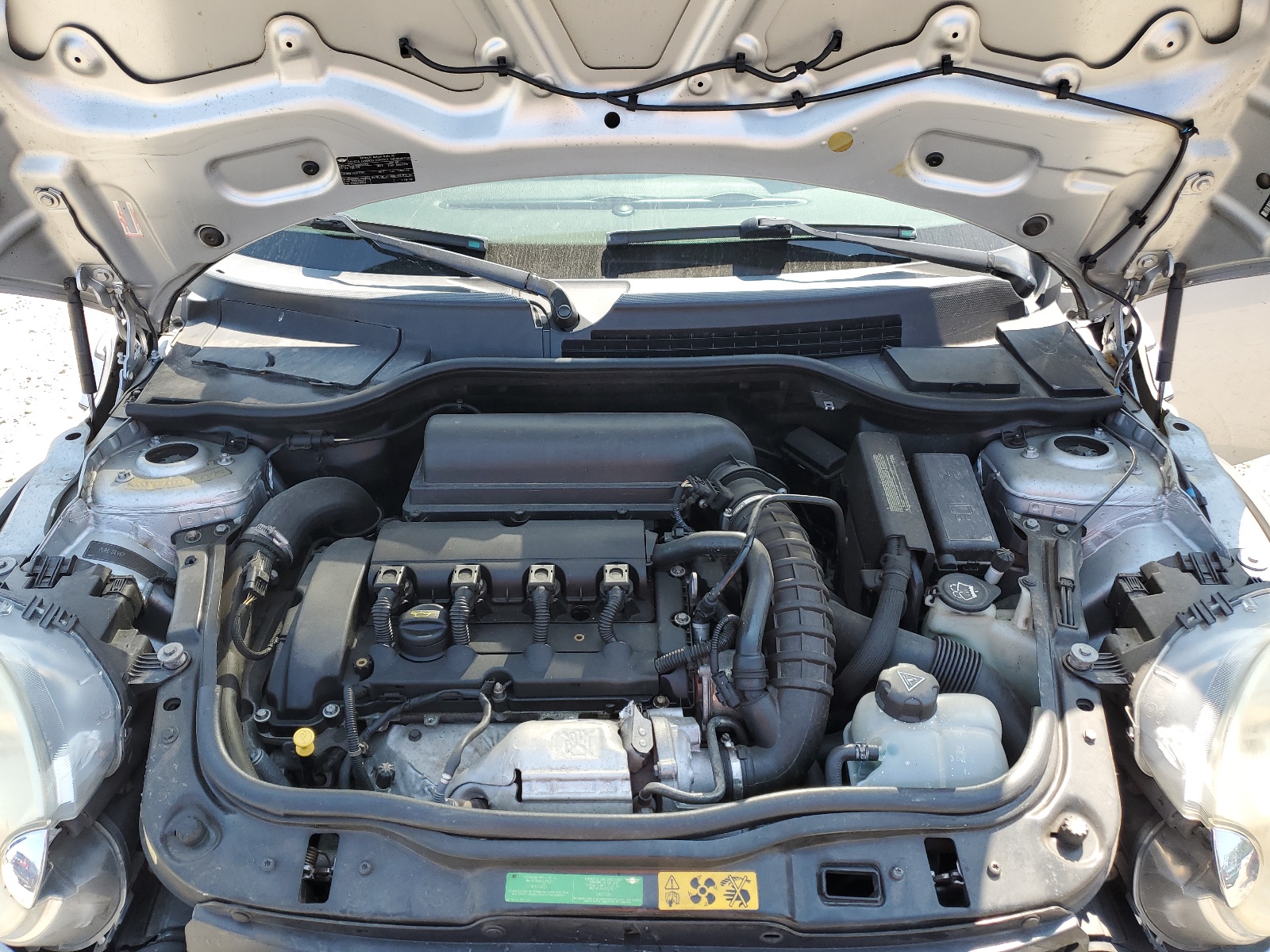 WMWMF73549TW84012 2009 Mini Cooper S