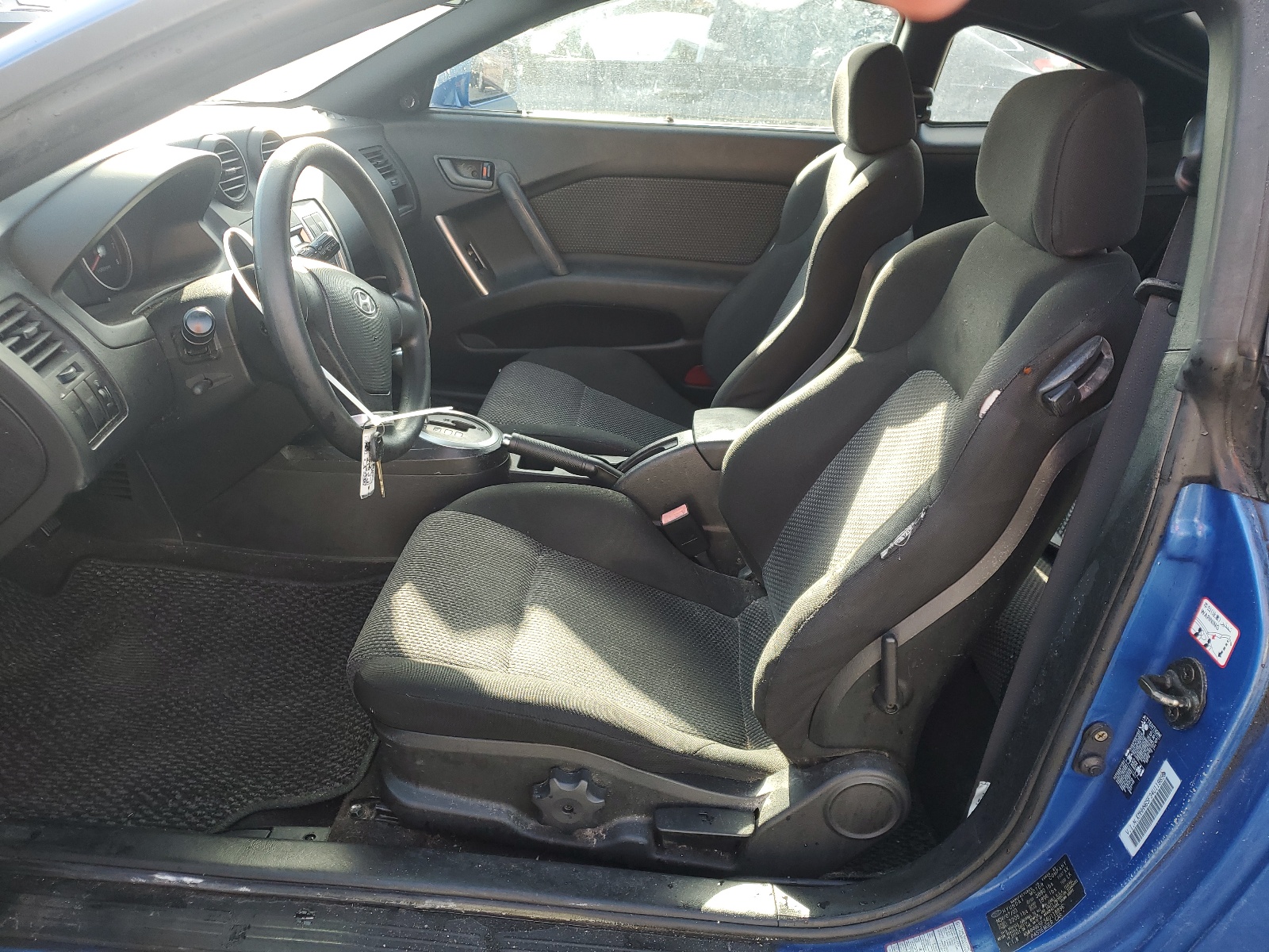 KMHHN65F34U118896 2004 Hyundai Tiburon Gt