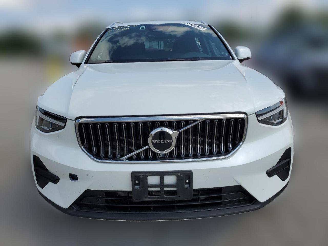 2024 Volvo Xc40 Core VIN: YV4L12UK3R2341747 Lot: 65036314