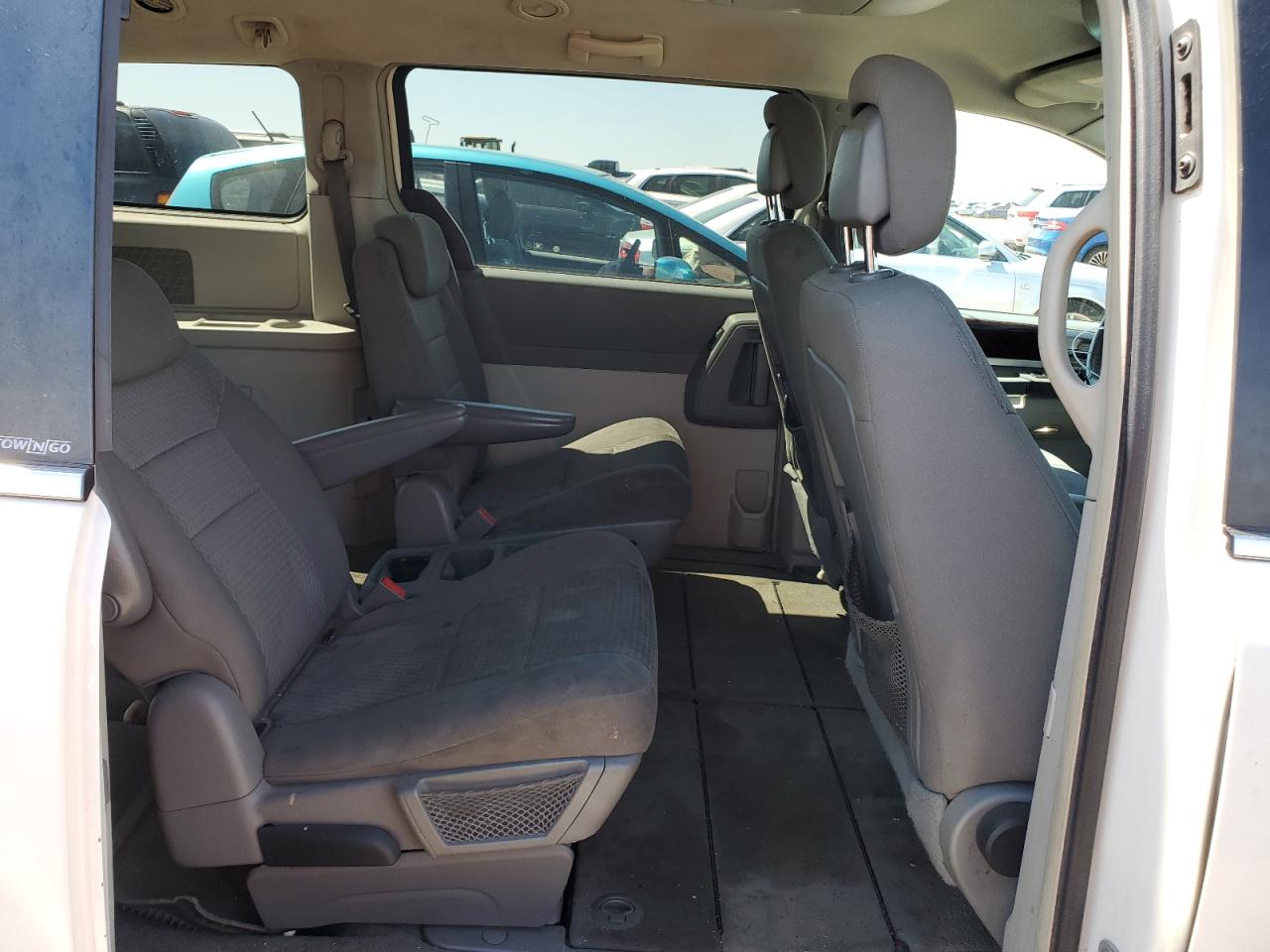 2010 Chrysler Town & Country Touring VIN: 2A4RR5D13AR397752 Lot: 65048314