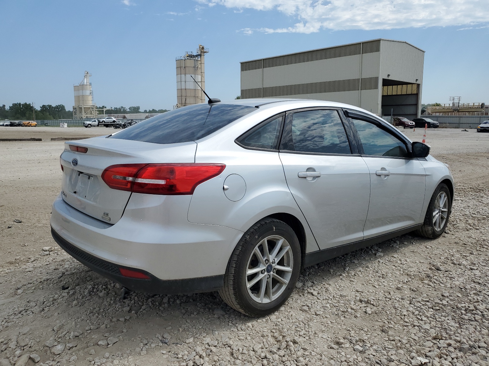 2017 Ford Focus Se vin: 1FADP3FE8HL238034