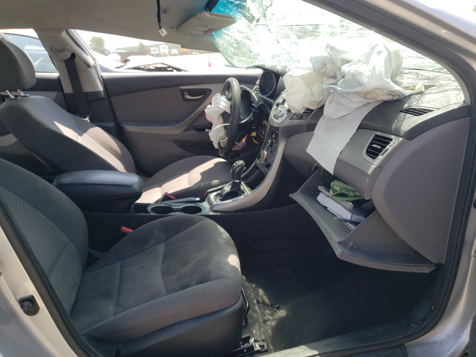 5NPDH4AE2EH464297 2014 Hyundai Elantra Se