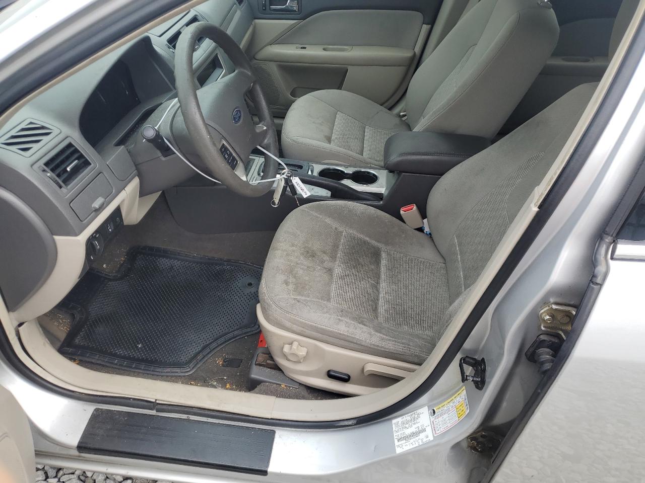 2010 Ford Fusion Se VIN: 3FAHP0HA1AR220444 Lot: 64803724