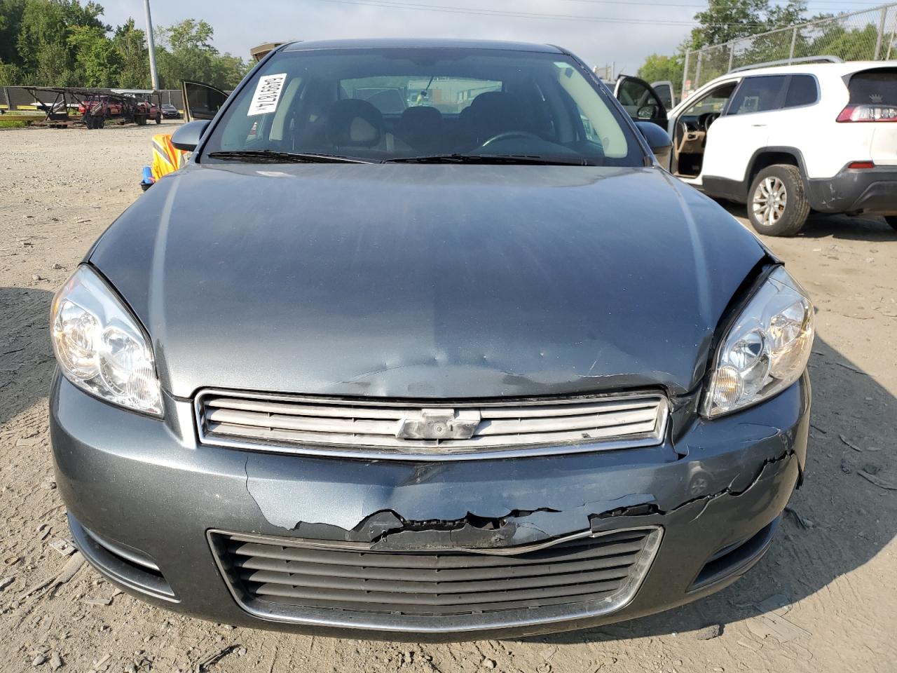 2010 Chevrolet Impala - Image 5