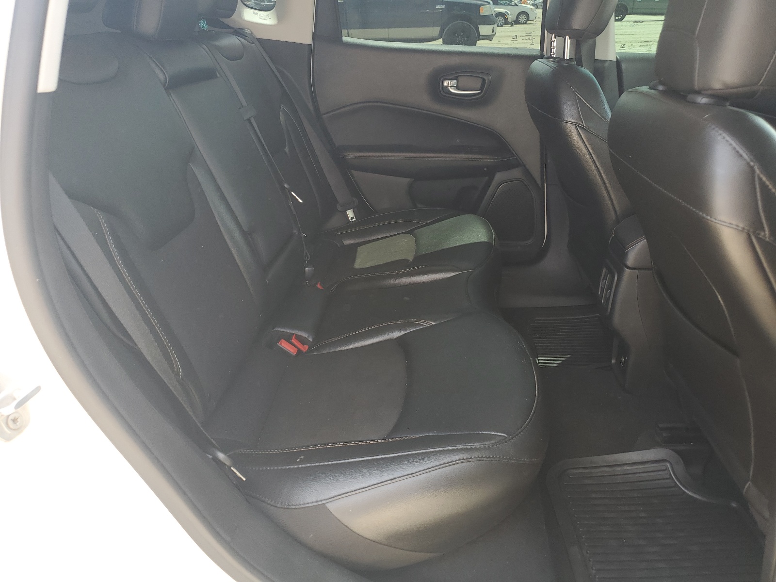 3C4NJCBB0LT166528 2020 Jeep Compass Latitude