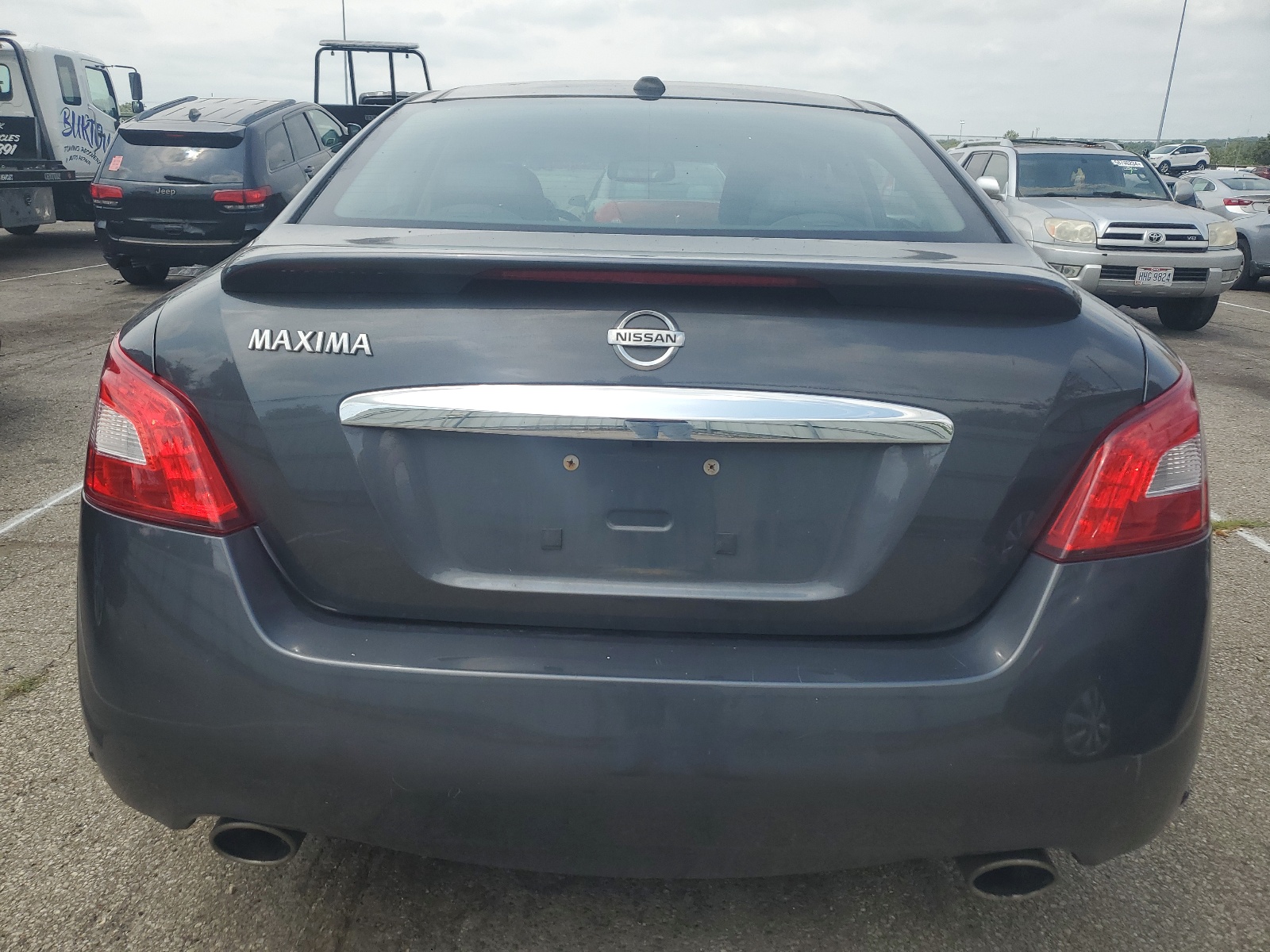 1N4AA5APXBC812827 2011 Nissan Maxima S