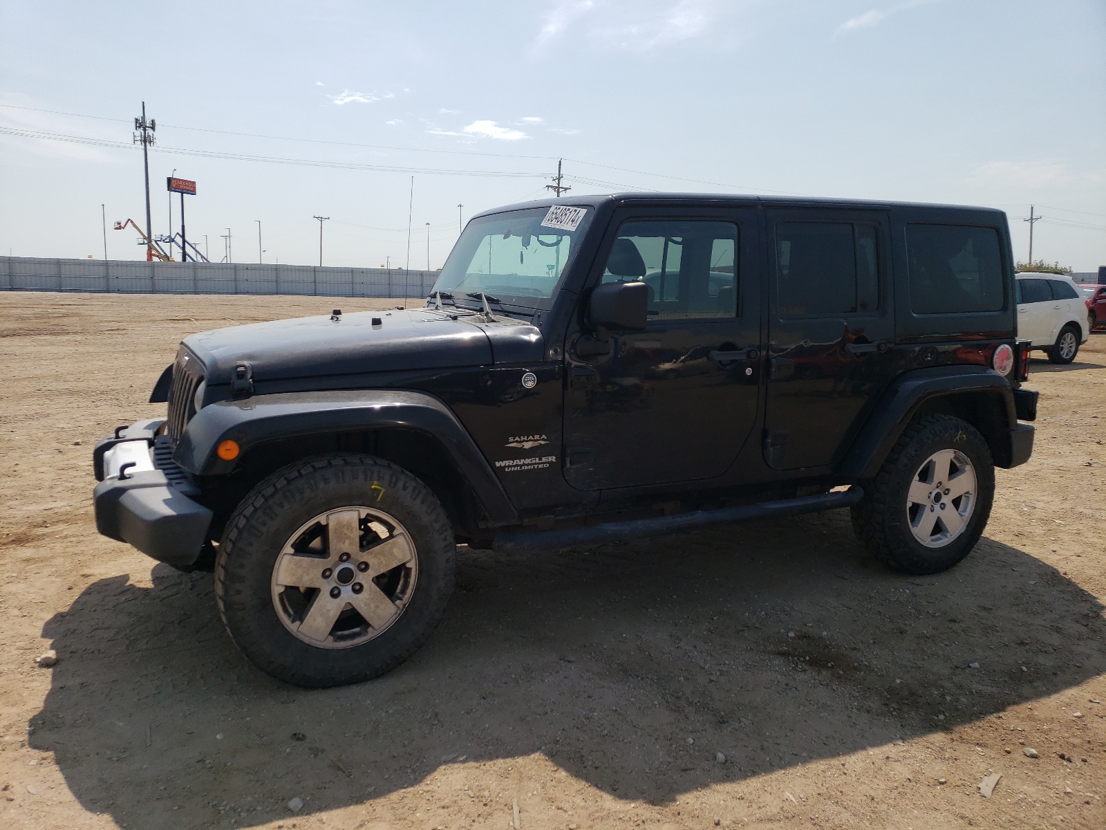 1C4BJWEG0CL176239 2012 Jeep Wrangler Unlimited Sahara