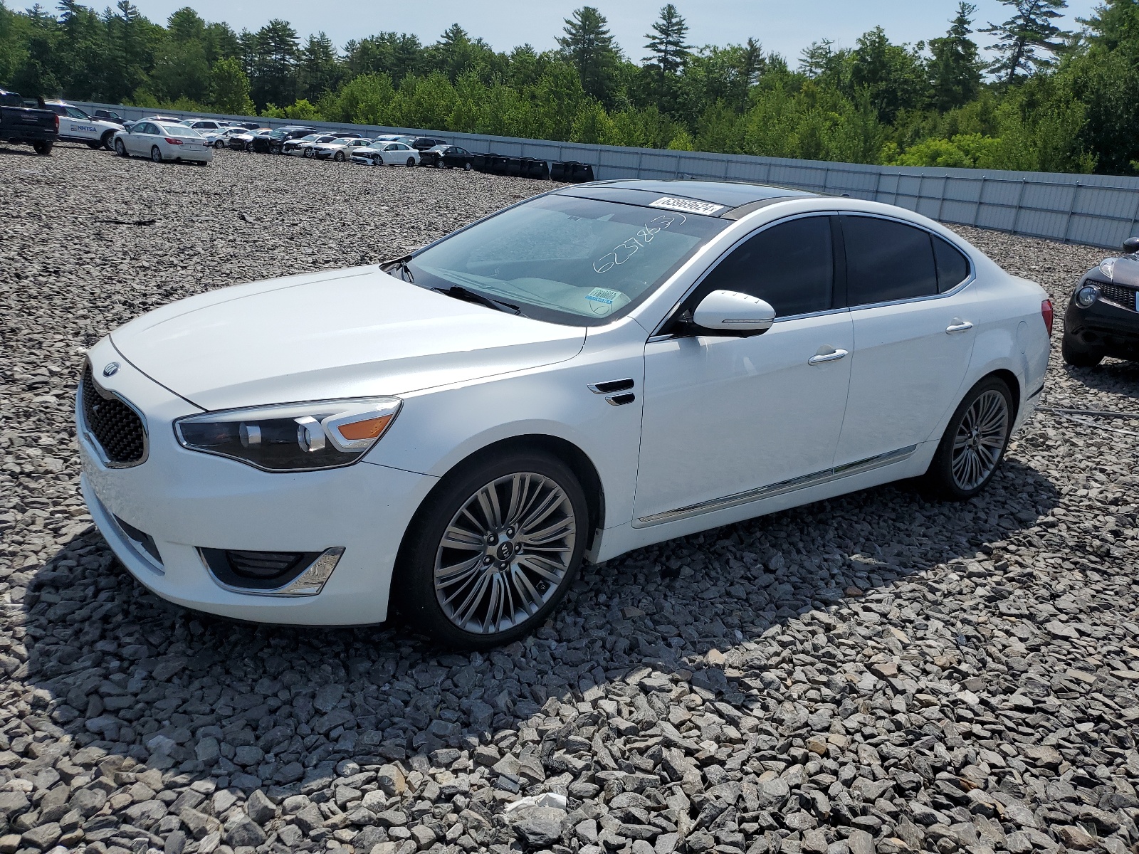 2016 Kia Cadenza Luxury vin: KNALN4D72G5213622